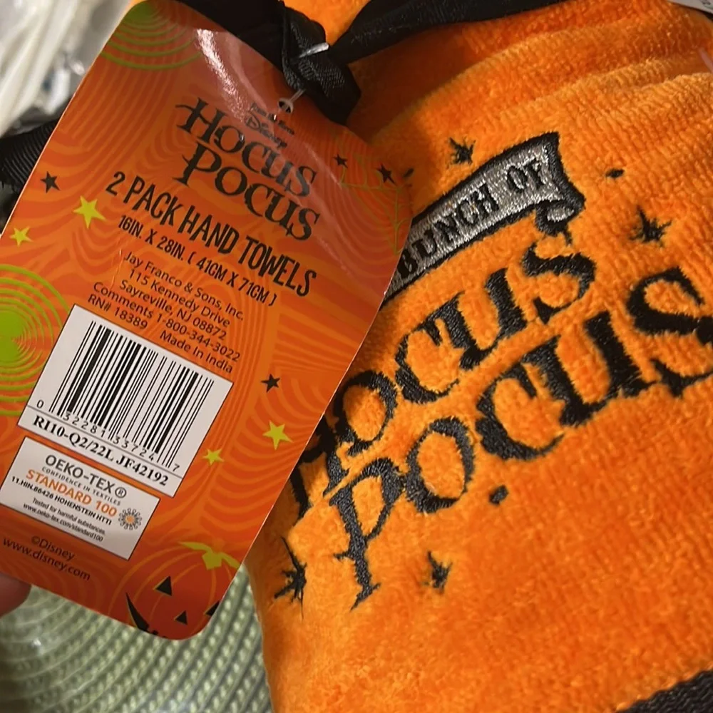disney hocus pocus hand towels
